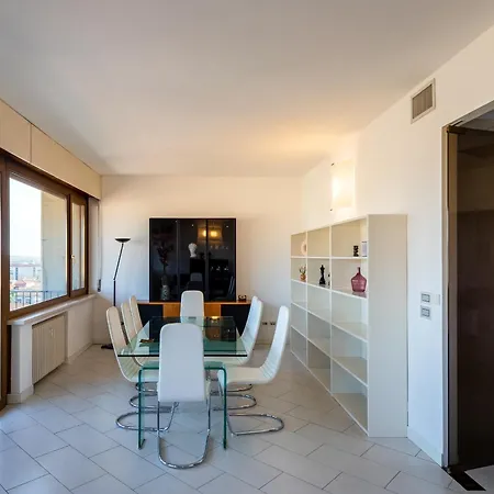 Dimore Skyline Apartamento *